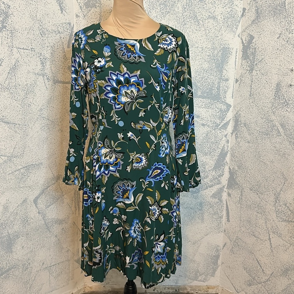 Old Navy Green Floral Maxi Dress with Flared Sleeves size 4